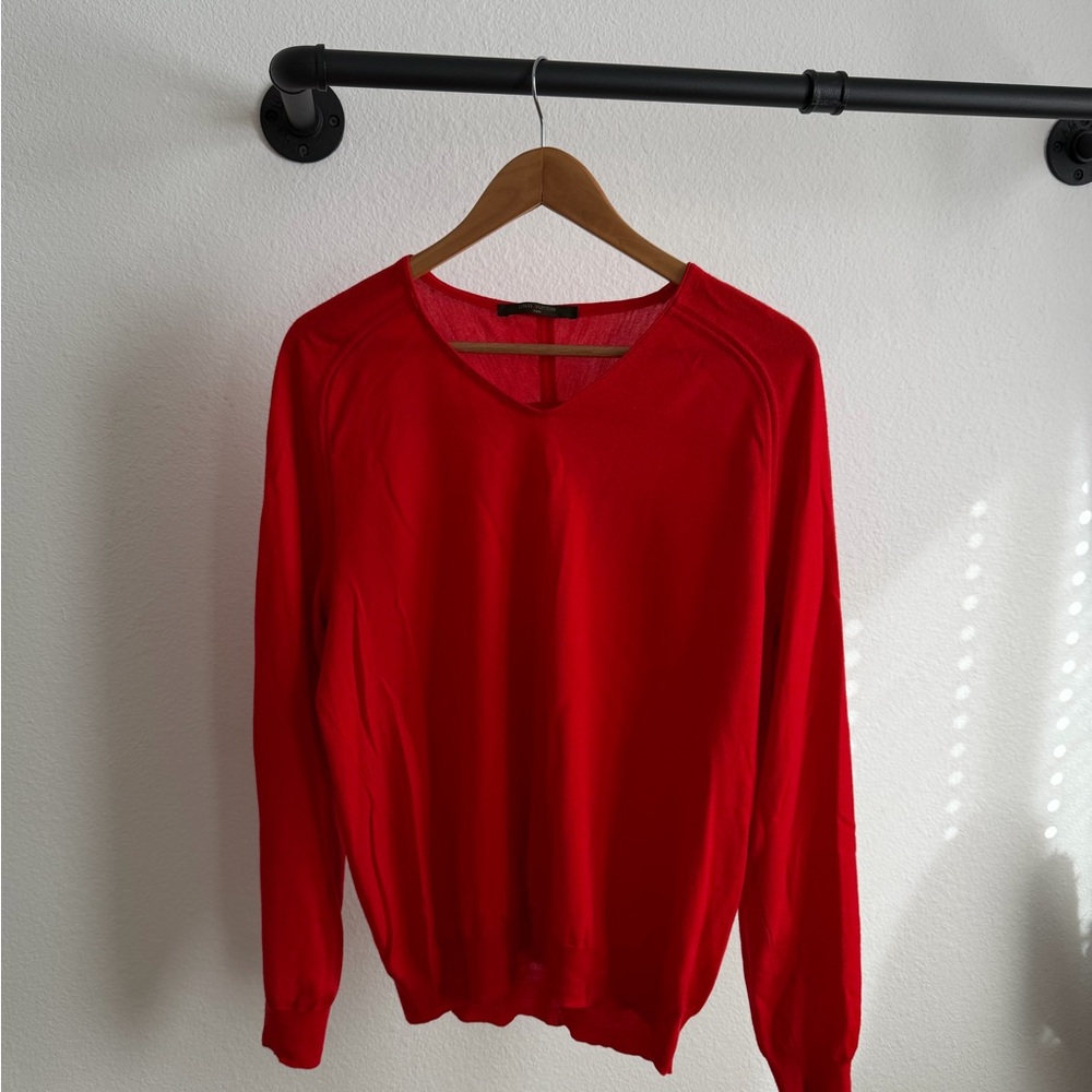 LOUIS VUITTON 100% Wool Red V-Neck Sweater Top